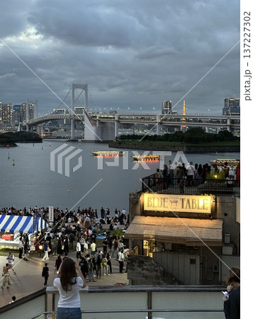 お台場で開催されたイベントの写真 お台場で開催されたイベントの写真 137227302