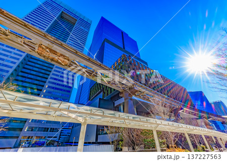 東京　港区 芝浦　BLUE FRONT SHIBAURAと浜松町ビルディング 137227563