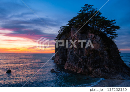 笹川流れ・夕景 笹川流れ・夕景 137232380