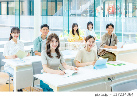 大学　講義 137234364