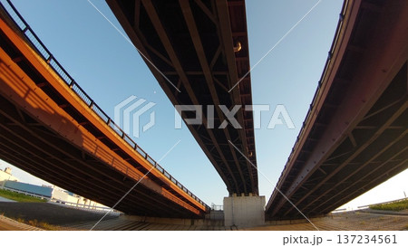 三本の橋 137234561