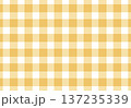 シンプルなチェック柄　背景素材 137235339