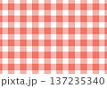 シンプルなチェック柄　背景素材 137235340