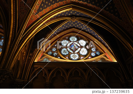 サント・シャペル教会 137239635