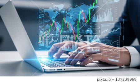 携帯型計算機と世界地図表示の金融データ分析未来技術概念 携帯型計算機と世界地図表示の金融データ分析未来技術概念 137239969
