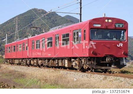 JR西日本103系3500番台 137251674