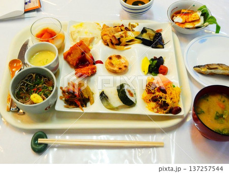 川湯温泉 旅館朝食 和食ビュッフェ 川湯温泉 旅館朝食 和食ビュッフェ 137257544