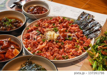 Traditional Korean Beef Tartare Yukhoe 137261786