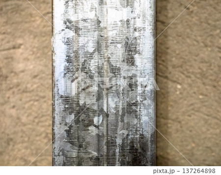 rod of used steel frame for plasterboard wall 137264898