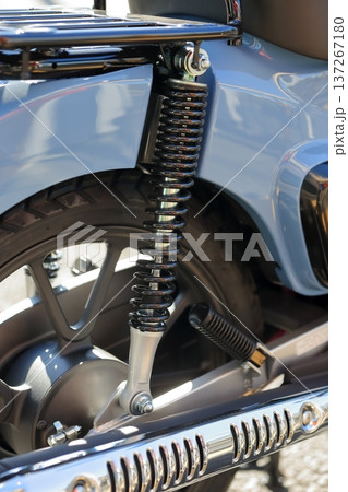 原付二種バイク（サスペンション） 137267180