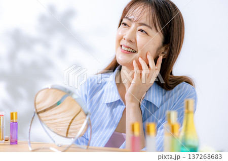 フェイスケア　女性 137268683