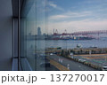 ガラス越しの港湾 137270017