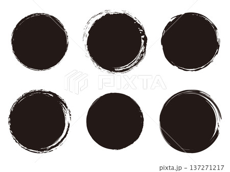 墨で描かれた丸 墨で描かれた丸 137271217