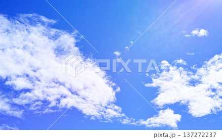 青空と雲イメージ 137272237