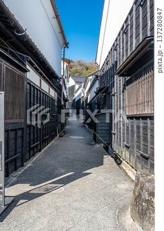 マンリン小路 137280847