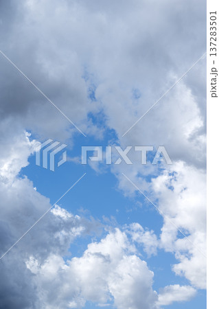 春の空 青空 空 晴れ 春 3月 【神奈川県 厚木市】 春の空 青空 空 晴れ 春 3月 【神奈川県 厚木市】 137283501