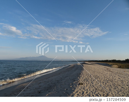 弓ヶ浜から大山 米子市 鳥取県 弓ヶ浜から大山 米子市 鳥取県 137284509