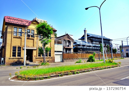 旧松岡木材事務所と松岡住宅 (北海道旭川市) 旧松岡木材事務所と松岡住宅 (北海道旭川市) 137290754