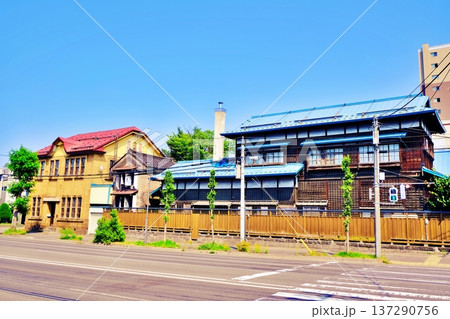 旧松岡木材事務所と松岡住宅(国登録有形文化財)　北海道旭川市 137290756