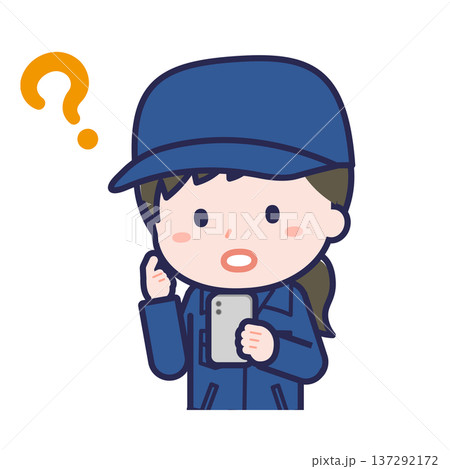 スマートフォンを使う「消防団員」の女性 137292172