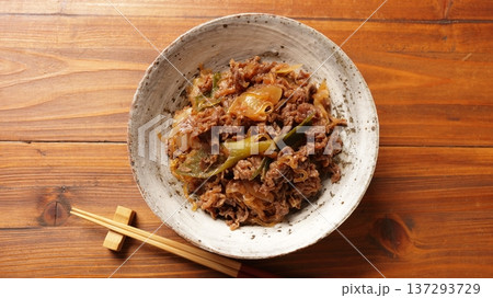 牛肉のしぐれ煮 137293729