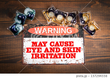 WARNING MAY CAUSE EYE AND SKIN IRRITATION Laundry Detergent Capsules WARNING MAY CAUSE EYE AND SKIN IRRITATION Laundry Detergent Capsules 137294338