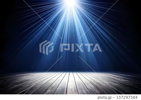 スポットライトに照らされる暗闇のステージと木目の床 137297384