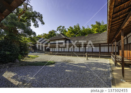 高岡　勝興寺　御内仏と御霊屋　富山県高岡市 137302455