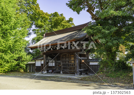 高岡　勝興寺　式台門　富山県高岡市 137302563