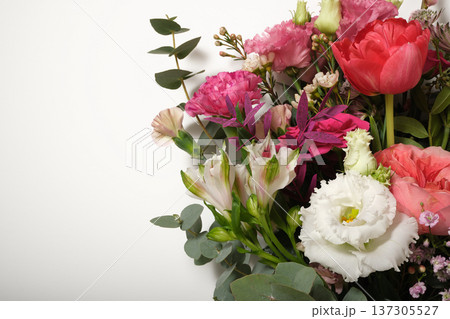 Floral background with pink roses, astrantia, and greenery on a light background. Space for your text. 137305527