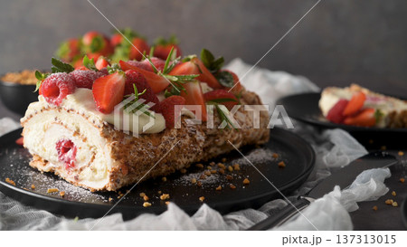 Meringue roll cake Meringue roll cake 137313015