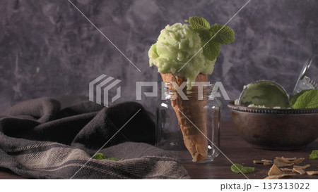 Pistachio ice cream Pistachio ice cream 137313022