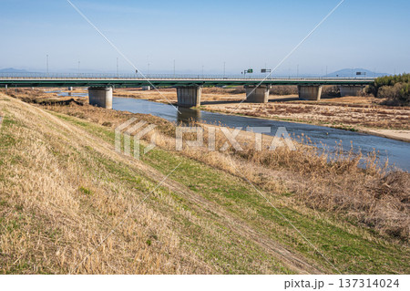 木津川に架かる橋　新木津川橋　京都府京田辺市　城陽市 137314024