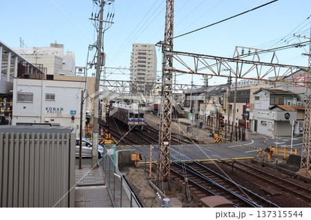 堺市堺区堺東駅を走る南海高野線 堺市堺区堺東駅を走る南海高野線 137315544