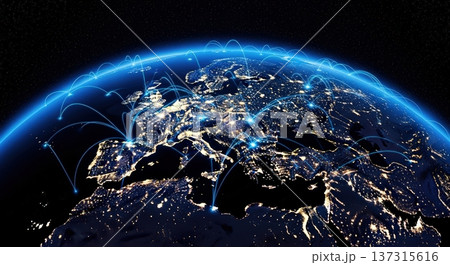 宇宙から見たヨーロッパ大陸と都市ネットワーク光が広がるテック・AI時代の未来イメージ 137315616