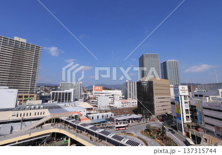 高槻駅の南口全景 高槻駅の南口全景 137315744