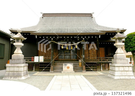【厚木市 旧厚木村の鎮守「厚木神社」拝殿】 【厚木市 旧厚木村の鎮守「厚木神社」拝殿】 137321496