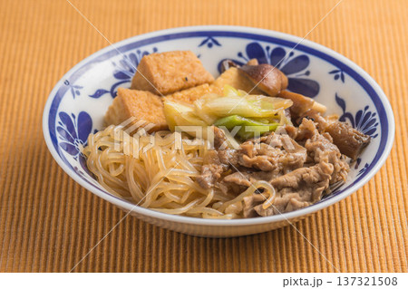 すき焼き風煮込み 137321508