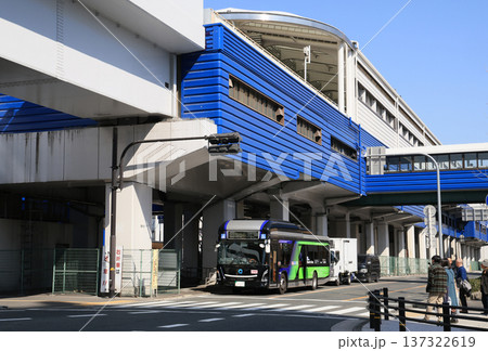 大阪メトロ 大阪港駅と大阪シティバス 大阪メトロ 大阪港駅と大阪シティバス 137322619