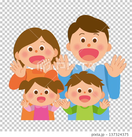 笑顔で驚く家族 137324375