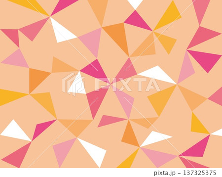 幾何学模様　三角形　オレンジ色　ピンク 137325375
