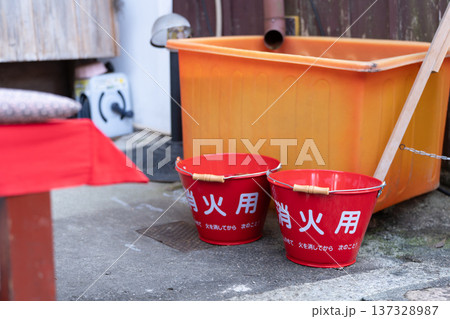 消火用バケツ 137328987