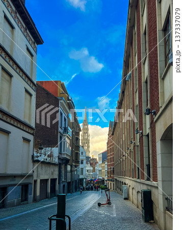 Charming city street in Brussels under a clear blue sky, Belgium 137337079