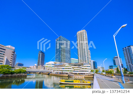 日本の横浜都市景観新風景&珍景。 横浜ベイクォーターやシーバス、ヨコハマフロントなどを望む=3月5日 日本の横浜都市景観新風景&珍景。 横浜ベイクォーターやシーバス、ヨコハマフロントなどを望む=3月5日 137341254