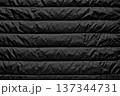 ダウンジャケットのテクスチャ 137344731