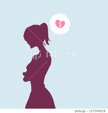 腕組みをした女性　割れたハート　シルエット 137344819