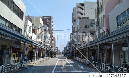 江東区森下にある高橋夜店通り 江東区森下にある高橋夜店通り 137348357