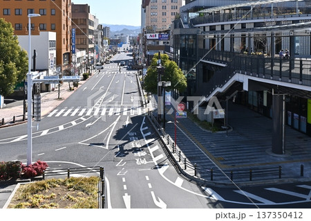 多治見駅前から陶都大橋を見る 多治見駅前から陶都大橋を見る 137350412