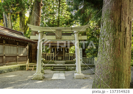 白山比咩神社　荒御前神社　石川県白山市 137354928