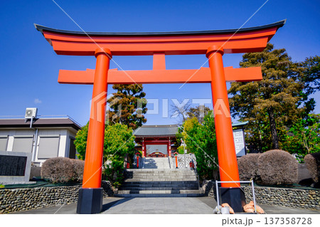 東京都 西東京市 東伏見稲荷神社 大鳥居 東京都 西東京市 東伏見稲荷神社 大鳥居 137358728
